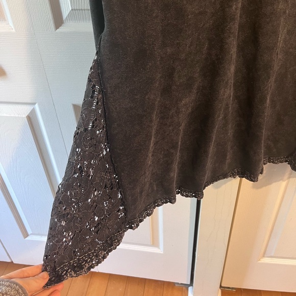 Free People No Frills Lace Detail Sweatshirt Pullover - Picture 3 of 5